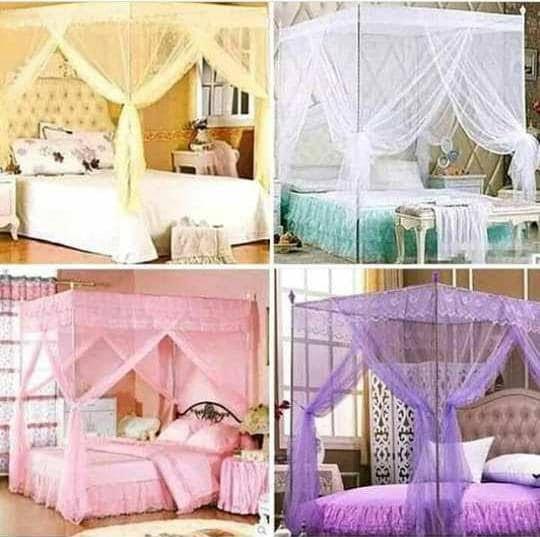 Four stand mosquito net