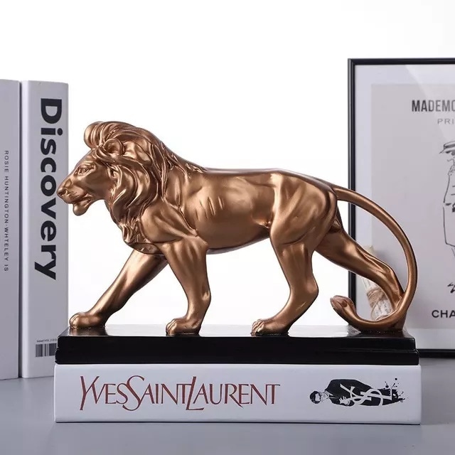 Golden Male lion Decor 