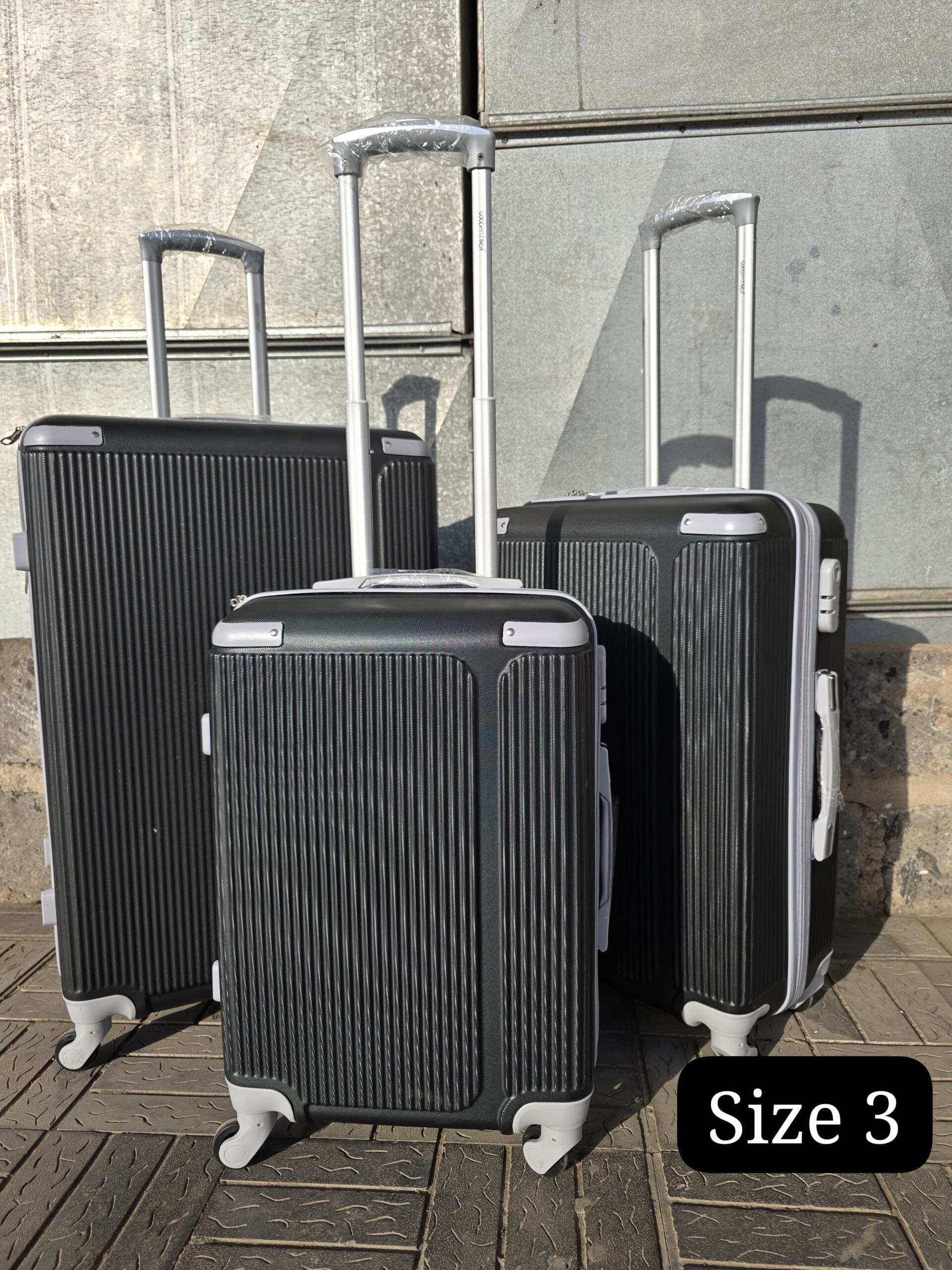 3 in 1 Luxurious Fibre Suitcase (size 3)