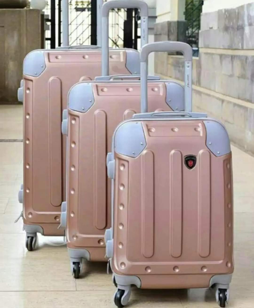 3 in 1 Luxurious Fibre Suitcase