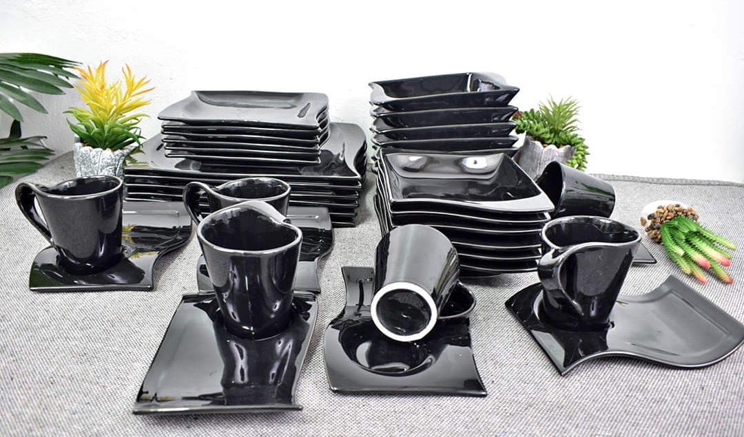 Dinner set black