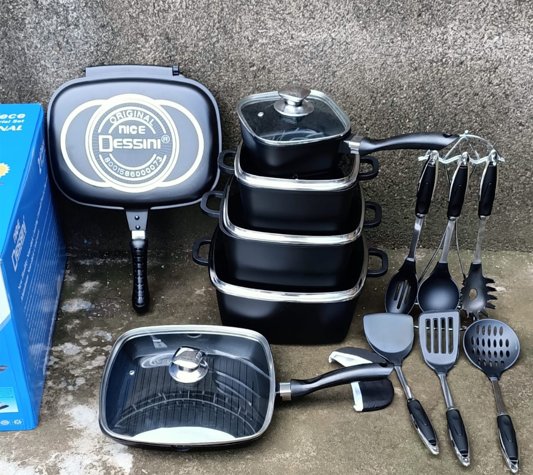 Dessini 23 pieces cookware