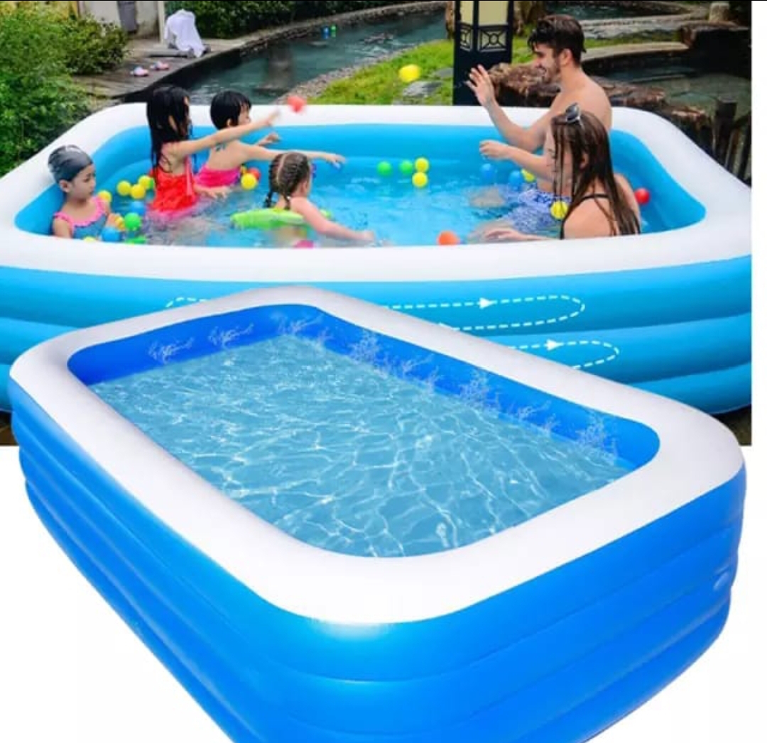 4 Rings Family pool